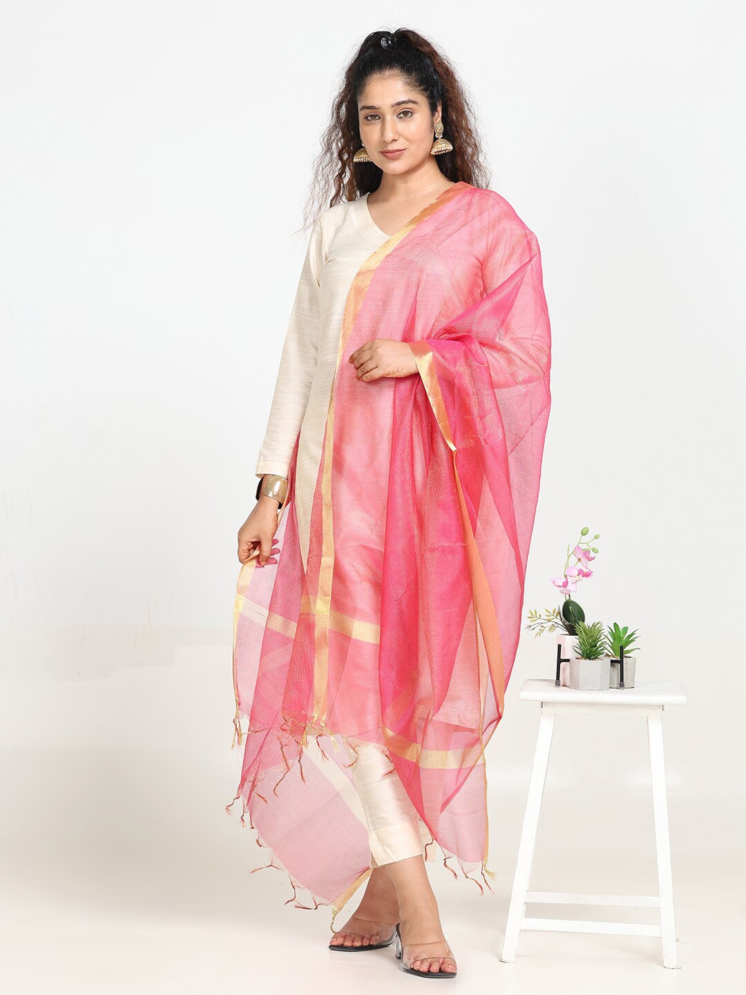 

HELLA FASHIONS Striped Art Silk Dupatta, Pink