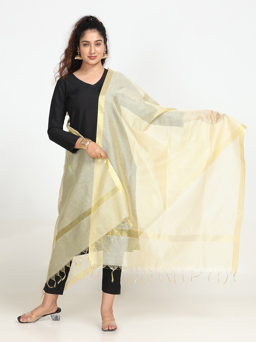 

HELLA FASHIONS Striped Art Silk Dupatta, Gold
