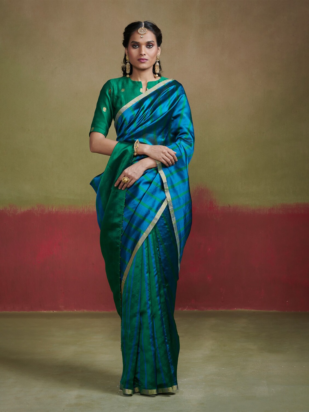 

Dressfolk Colourblocked Zari Pure Silk Saree, Green