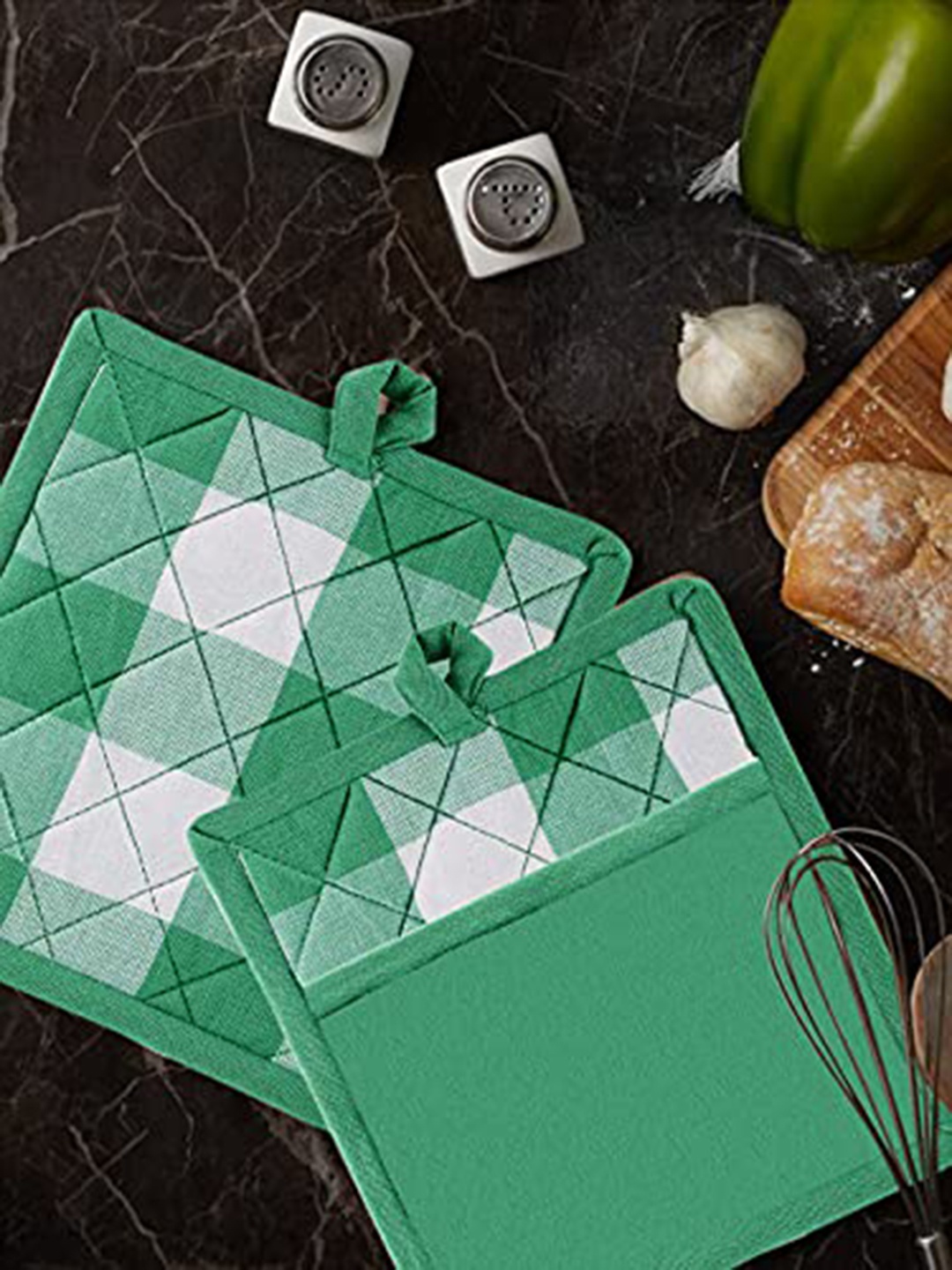 

Lushomes Green 2 Pieces Checked Cotton Kitchen Hot Pot Holder