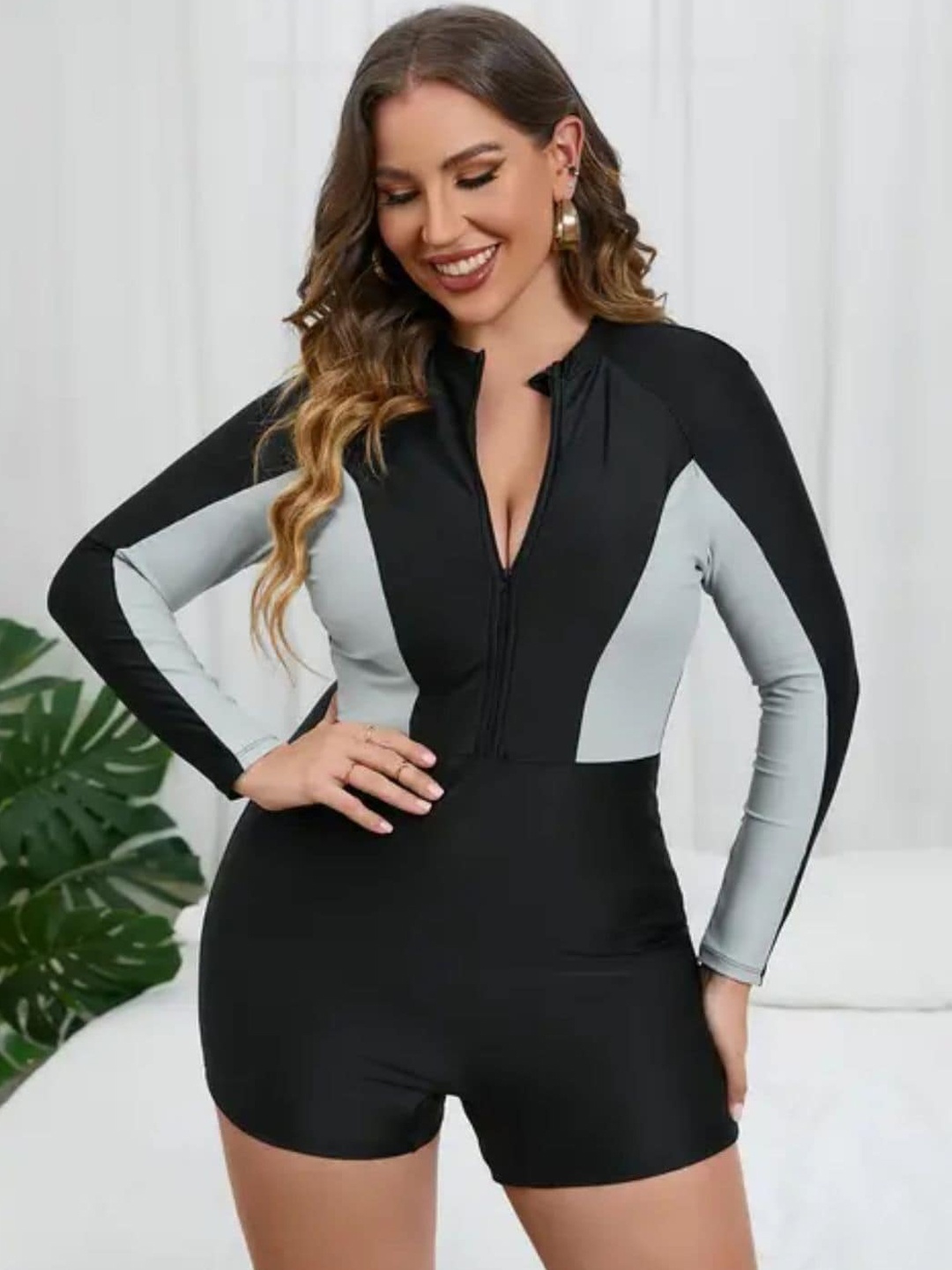 

Addery Colourblocked High Neck Medium Coverage Legsuit, Black