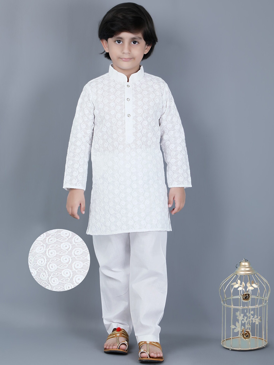 

KIDS FARM Boys Ethnic Motifs Embroidered Thread Work Pure Cotton Kurta with Pyjamas, White