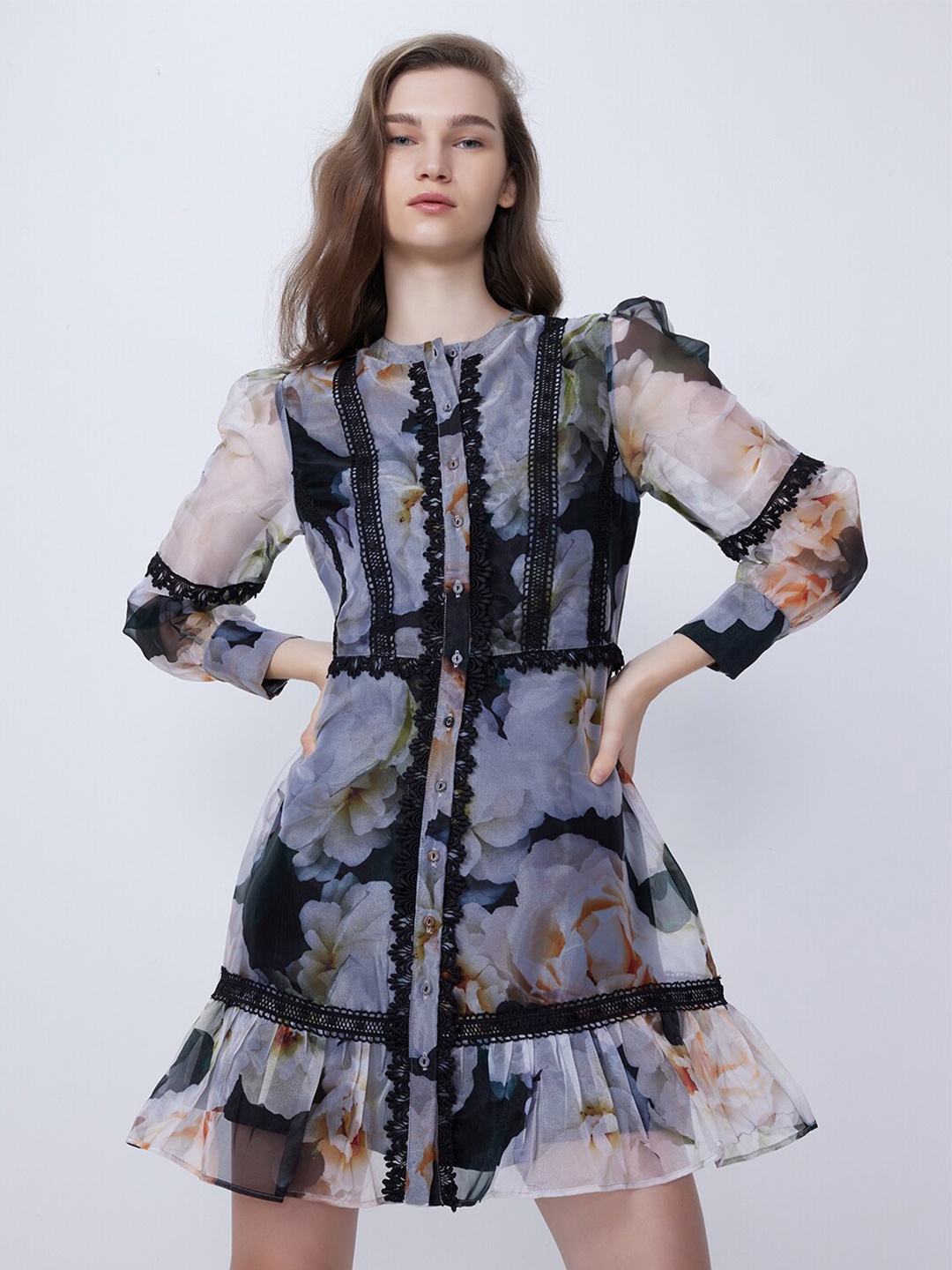 

COVER STORY Black & Blue Floral Printed Puff Sleeves Fit & Flare Dress