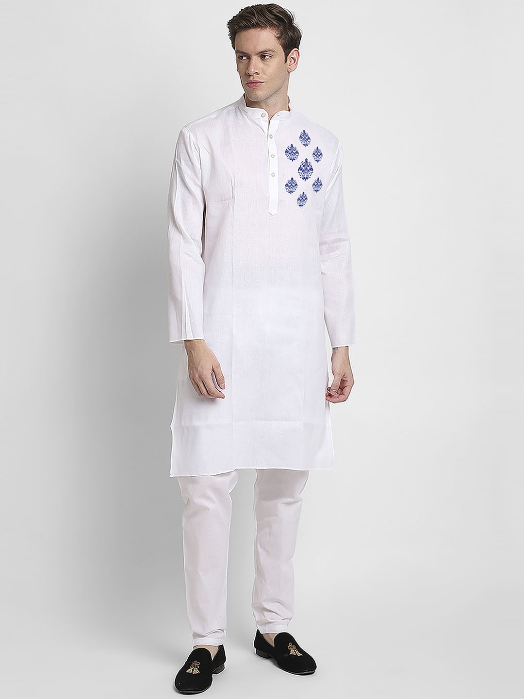 

DEVOILER Ethnic Motifs Printed Mandarin Collar Kurta with Pyjamas, White