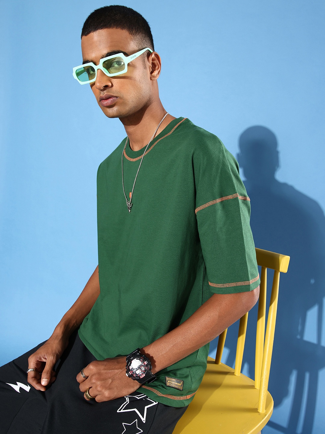 

Stormborn Men Drop-Shoulder Sleeves Oversized Pure Cotton T-shirt, Green