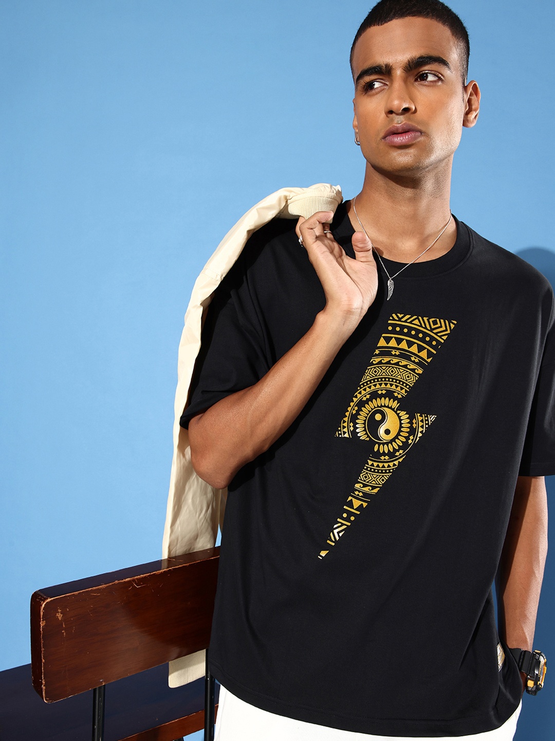 

Stormborn Men Graphic Printed Oversized Drop-Shoulder Sleeves T-shirt, Black