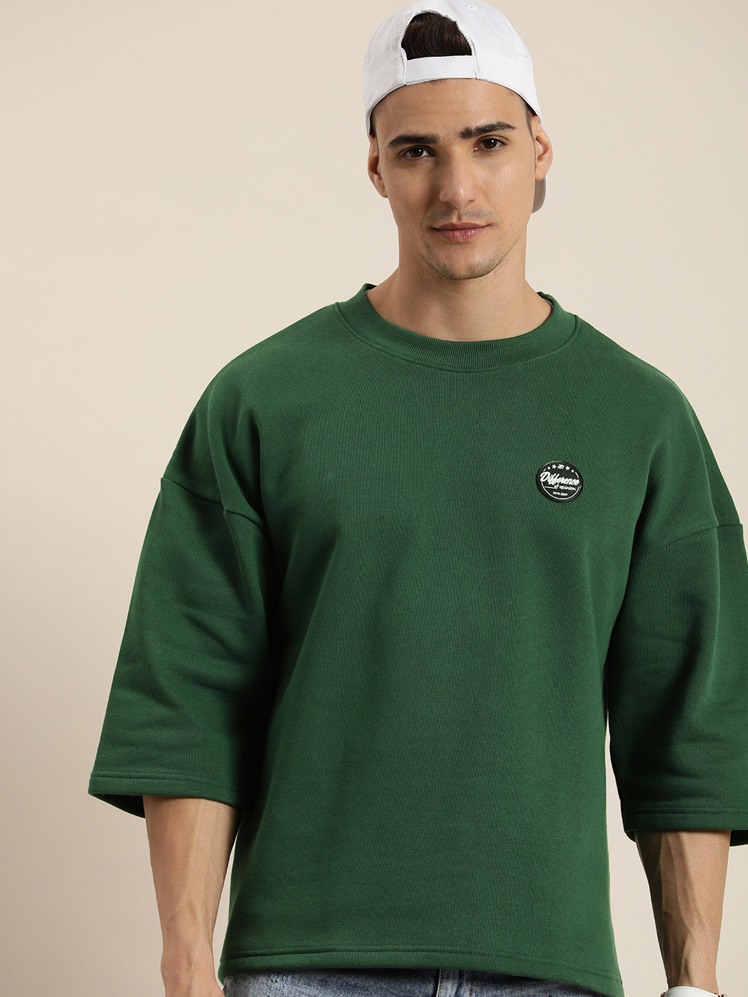 

Difference of Opinion Men Oversized Fleece Sweatshirt with Applique Detail, Green