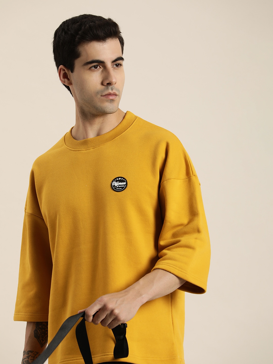 

Difference of Opinion Men Oversized Fleece Sweatshirt with Applique Detail, Mustard