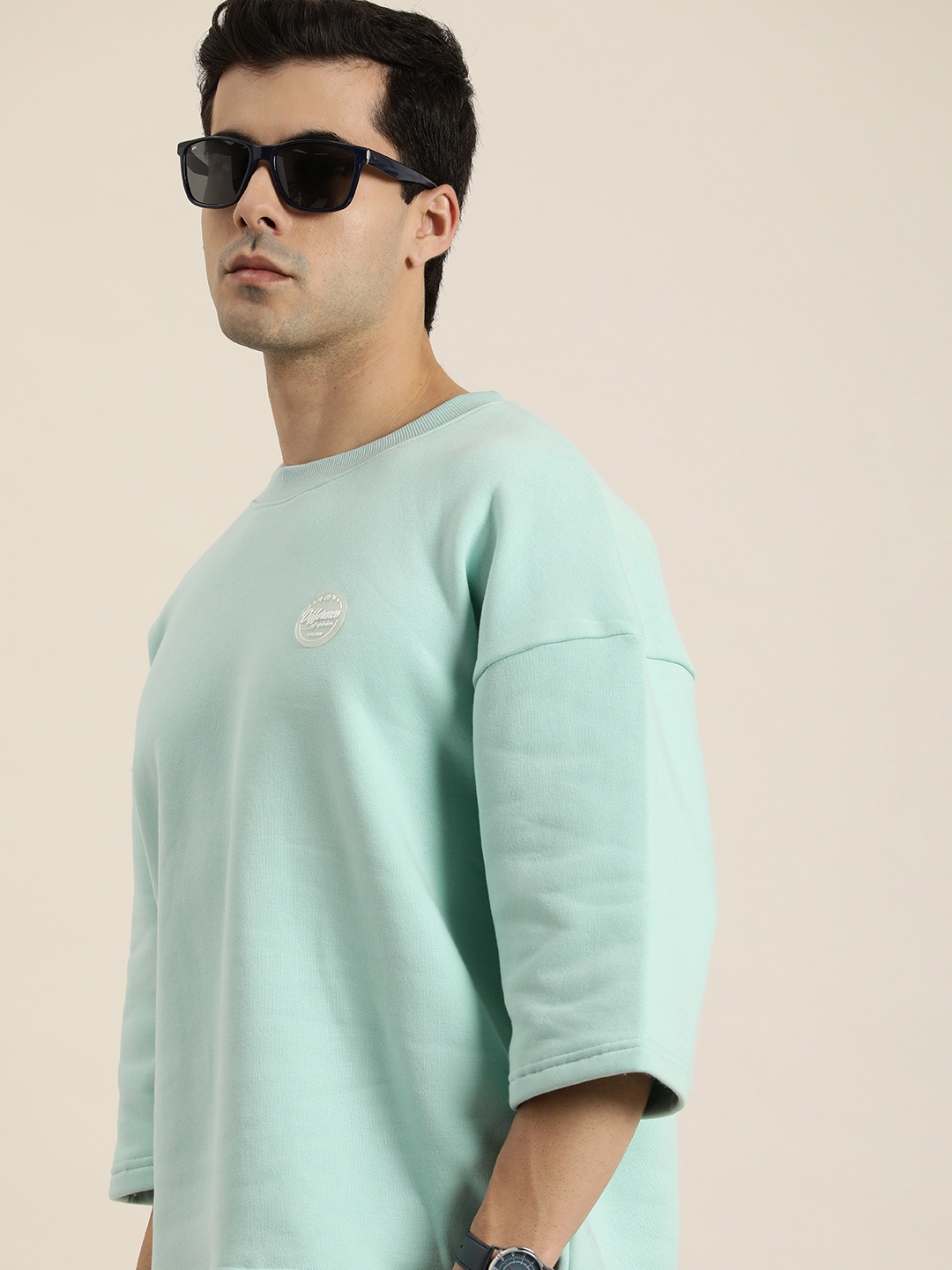 

Difference of Opinion Men Oversized Fleece Sweatshirt with Applique Detail, Turquoise blue