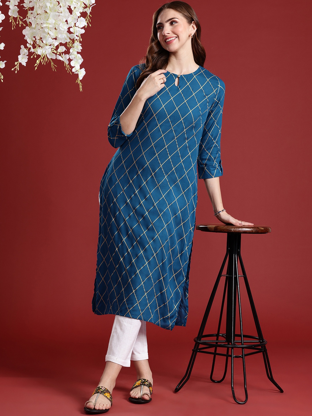 

Anouk Women Checked Keyhole Neck Straight Kurta, Blue