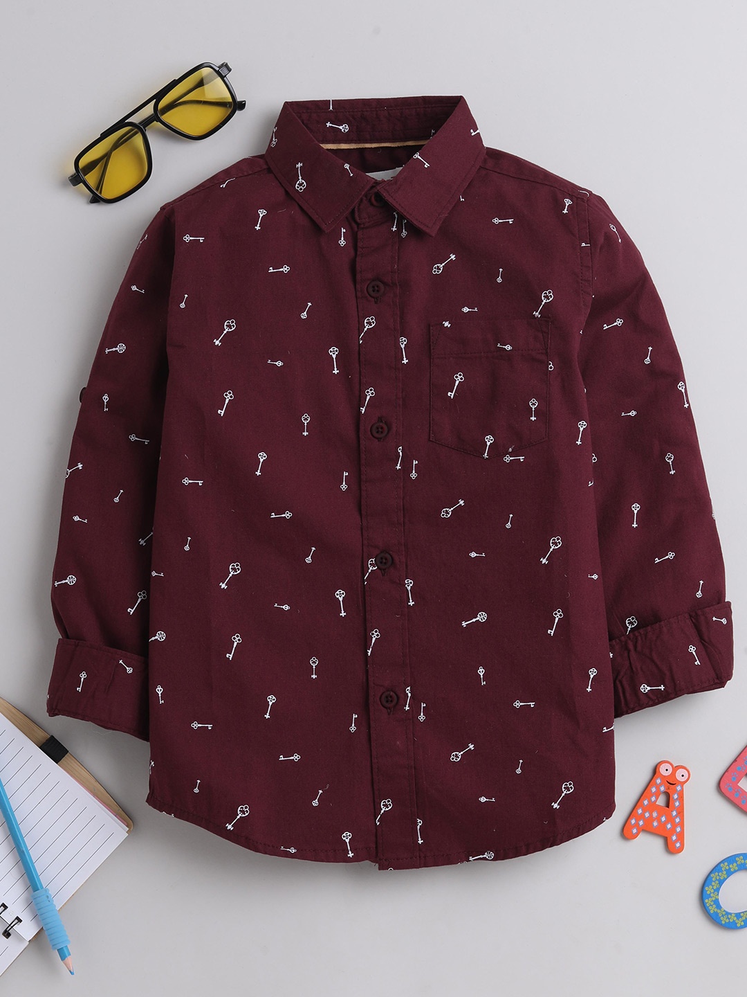 

MANET Boys Conversational Printed Cotton Oxford Casual Shirt, Maroon