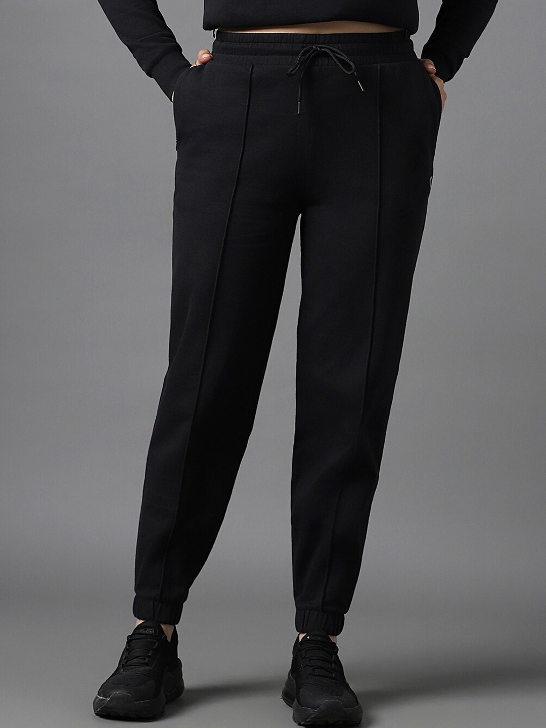 

Amante Women Mid Rise Essential Fleece Joggers, Black