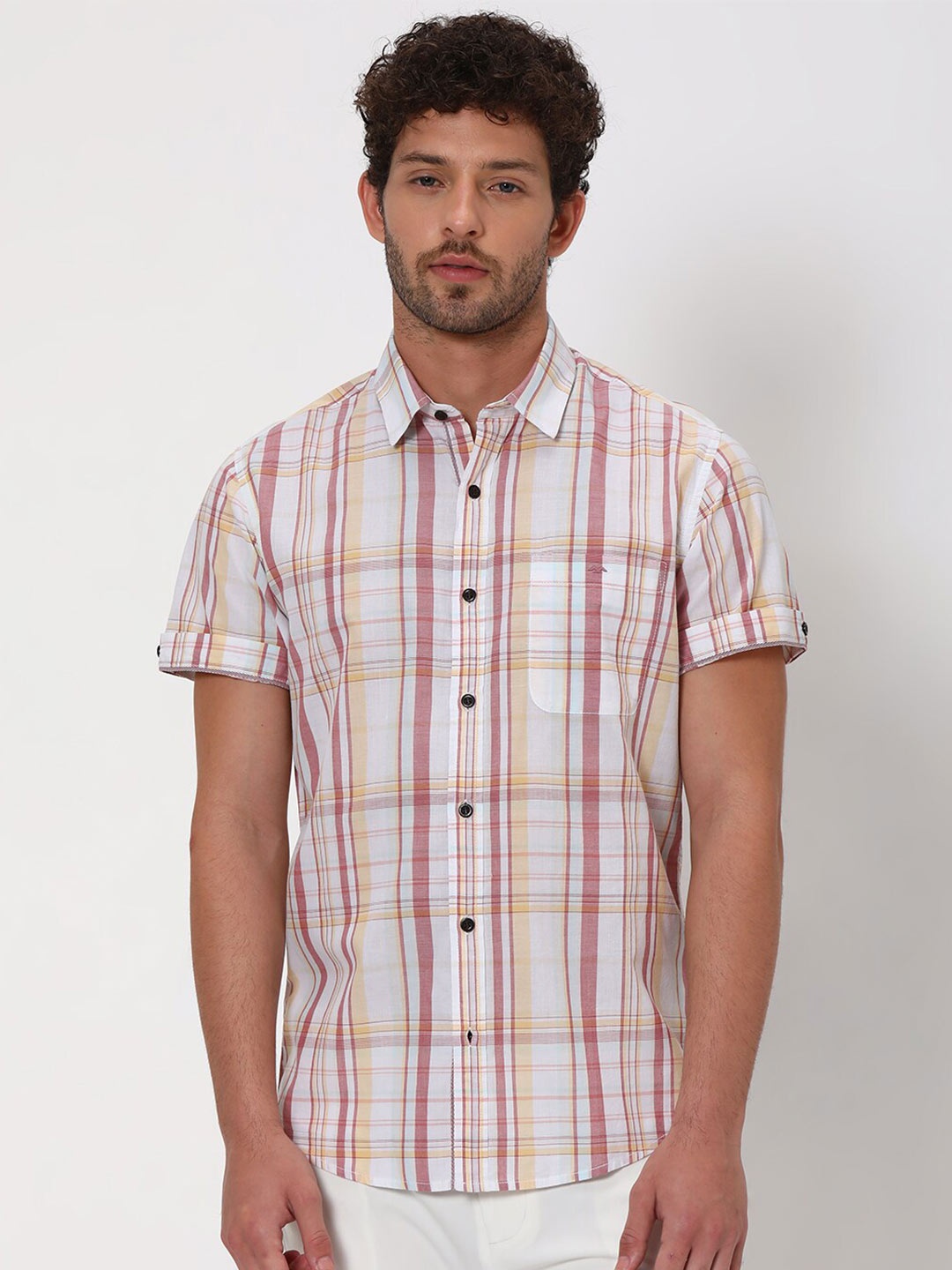 

Mufti Slim Fit Tatan Checks Pure Cotton Casual Shirt, White