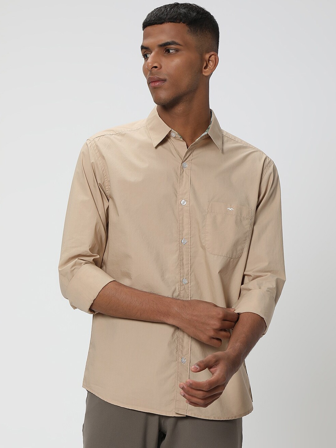 

Mufti Slim Fit Opaque Pure Cotton Casual Shirt, Beige