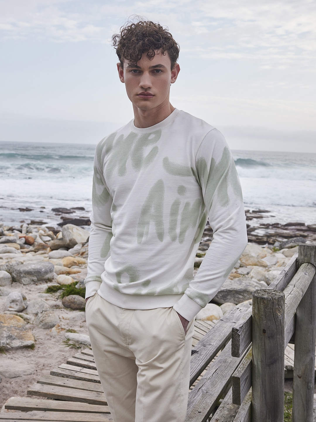 

Mufti Typography Printed Cotton Pullover Sweatshirt, Off white