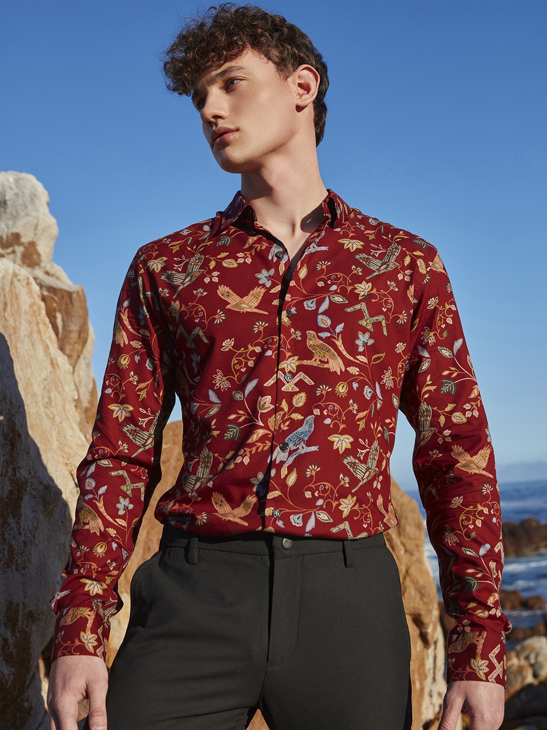 

Mufti Floral Printed Slim Fit Opaque Pure Cotton Casual Shirt, Maroon