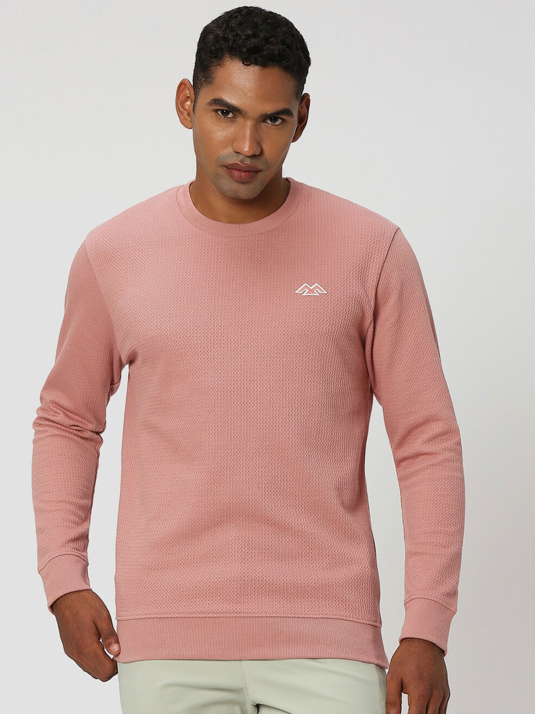 

Mufti Self Design Round Neck Pullover, Coral