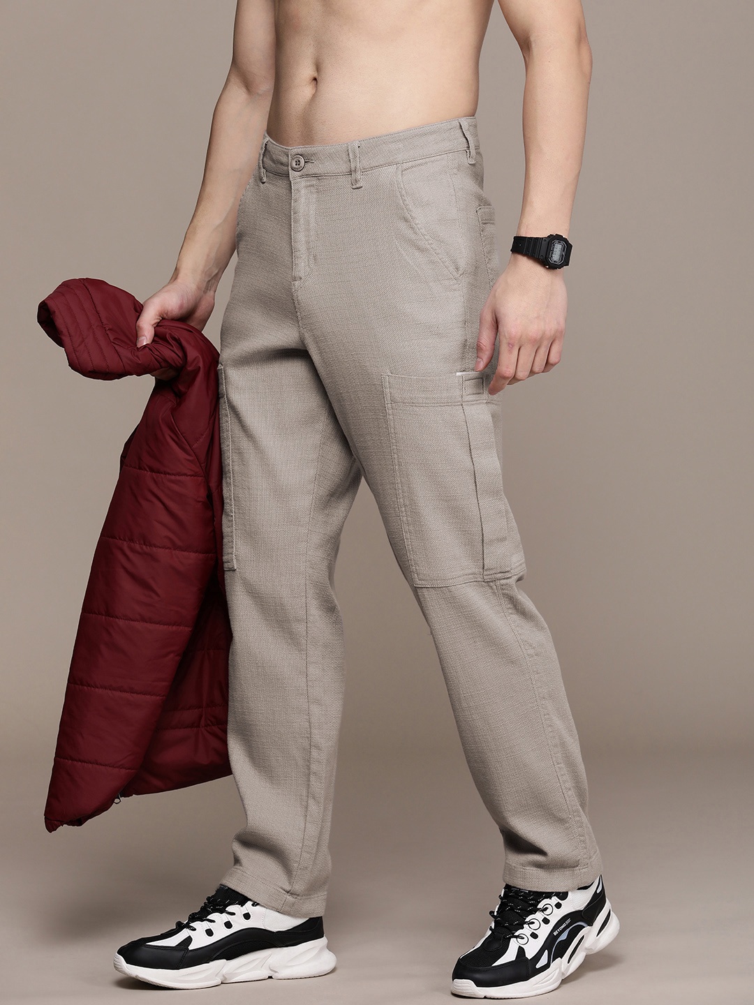 

The Roadster Life Co. Men Pure Cotton Mid Rise Self Design Relaxed Fit Cargos Trousers, Taupe
