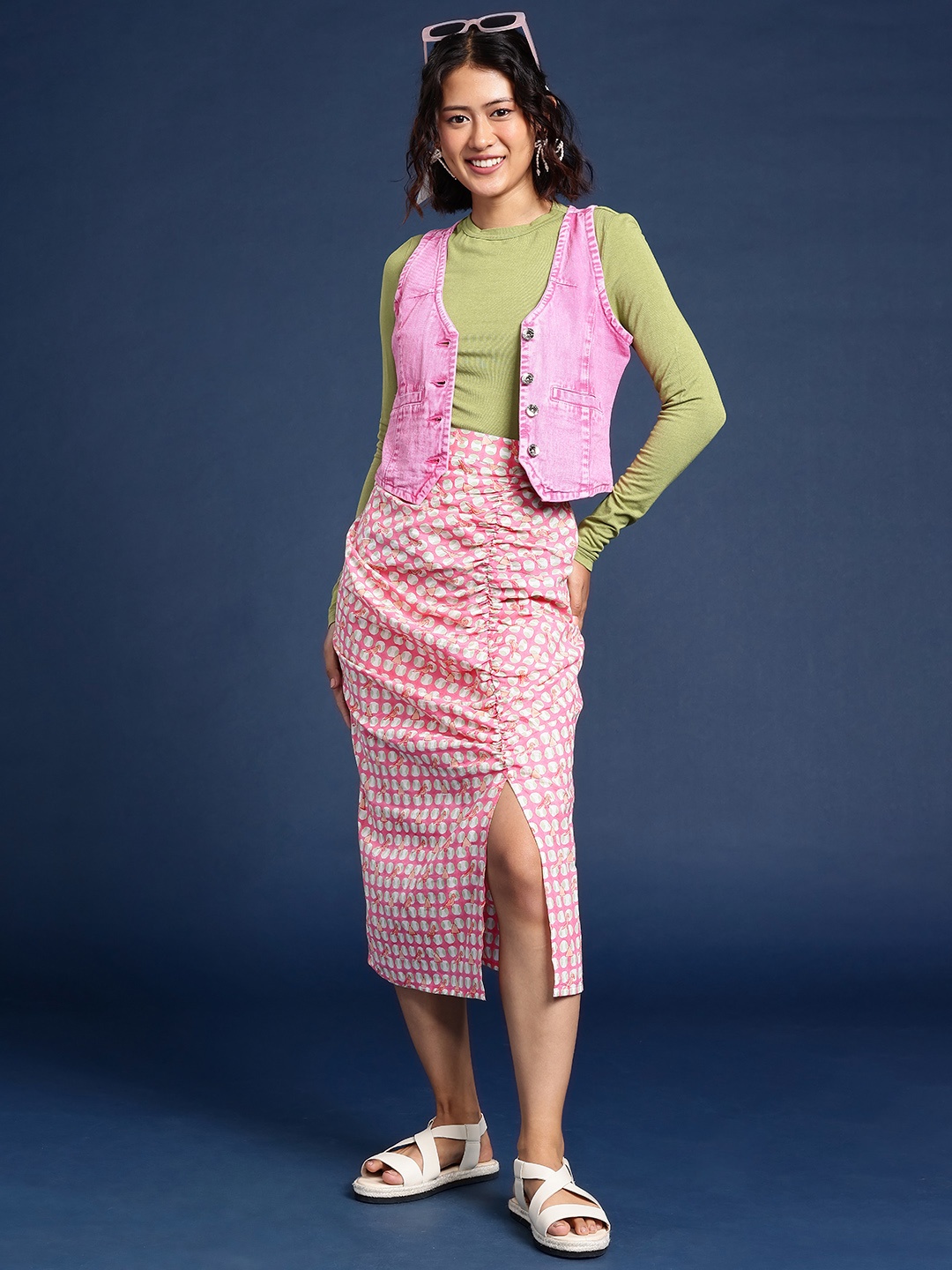 

Taavi Women Ruched Detail Pure Cotton Gulli Sanganeri Skirt, Pink