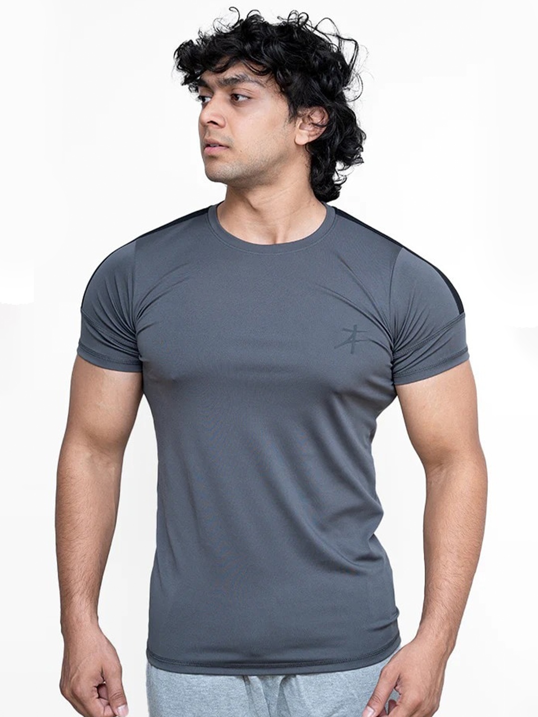

Athflex Round Neck Short Sleeves T-shirt, Grey