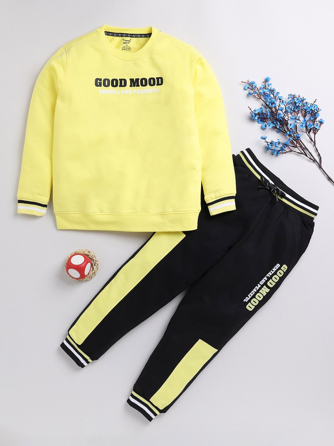 

Toonyport Boys Printed Pure Cotton T Shirt With Trousers, Yellow