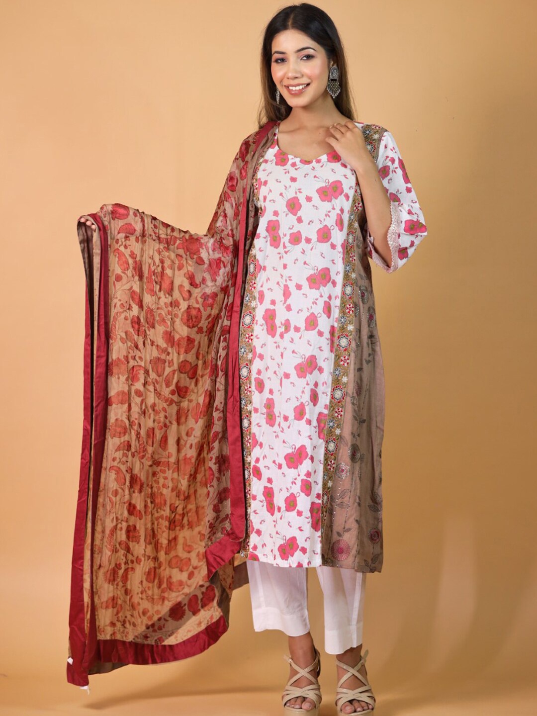 

Trinjann Floral Printed Pure Cotton Kurta With Trousers & Dupatta, White