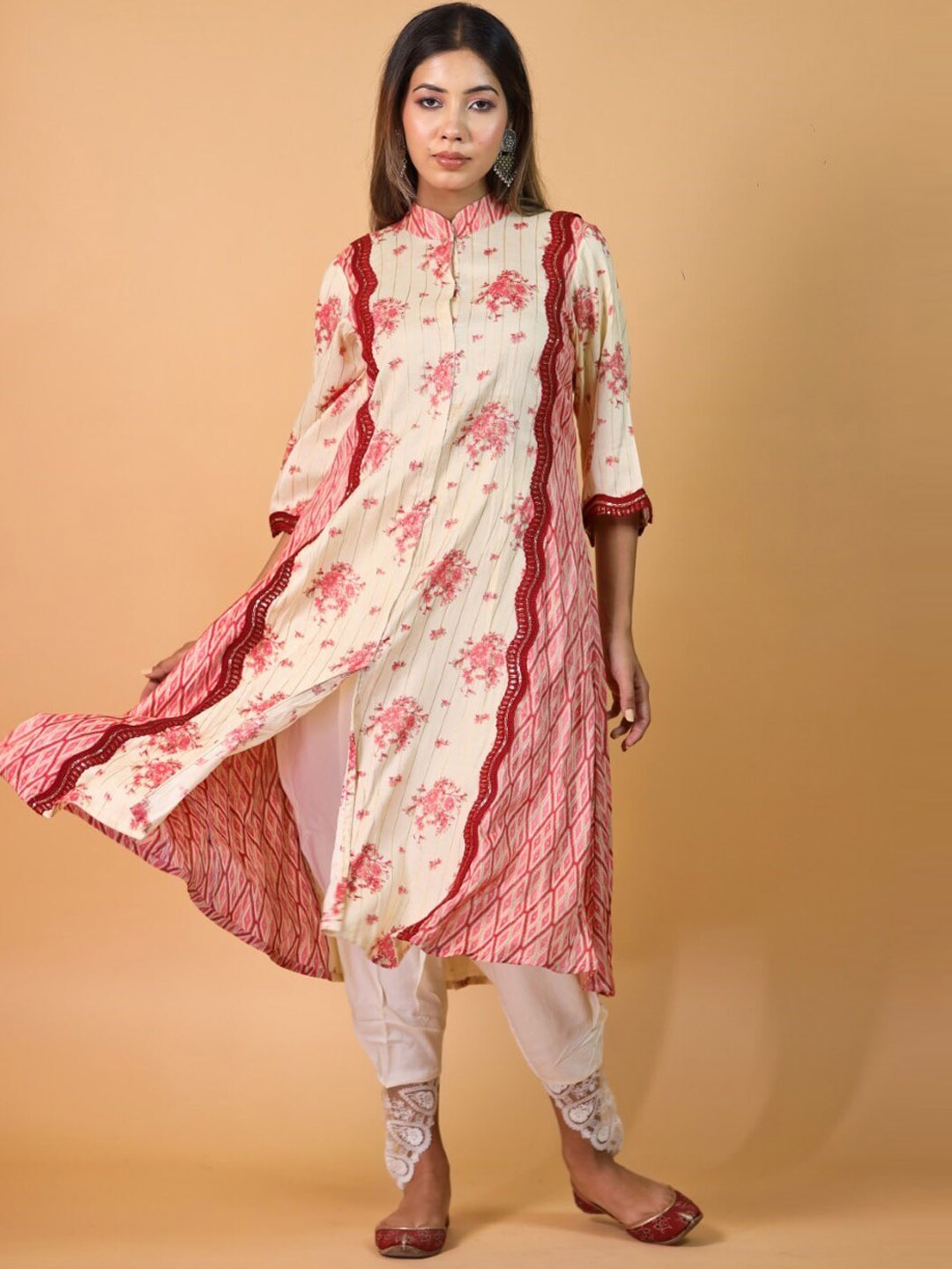 

Trinjann Floral Printed Pure Cotton A-Line Kurta with Dhoti Pants & With Dupatta, White