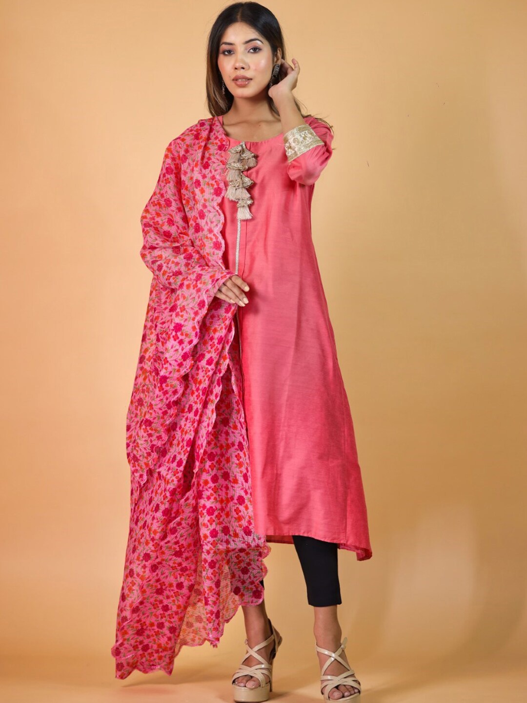 

Trinjann Scoop Neck A-Line Kurta With Trousers & Dupatta, Peach