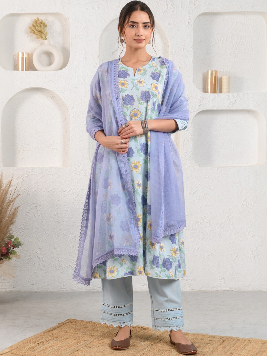 

Prakriti Jaipur Floral Printed Regular Sequinned Kurta With Trousers & Dupatta, Blue