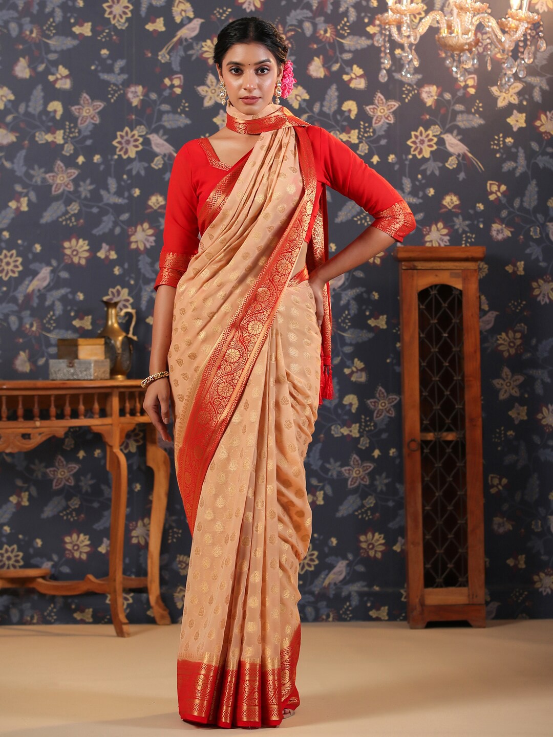 

House of Pataudi Floral Butta Woven Designed Pure Georgette Banarasi Saree, Peach