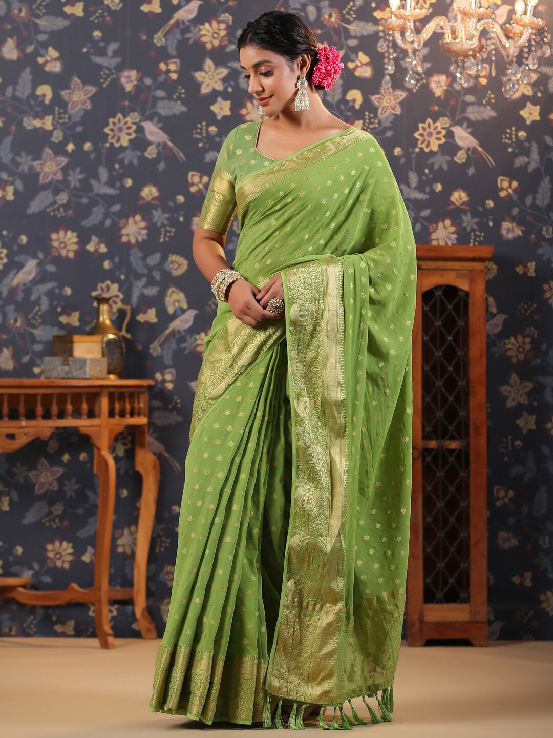 

House of Pataudi Ethnic Woven Design Zari Pure Georgette Saree, Lime green