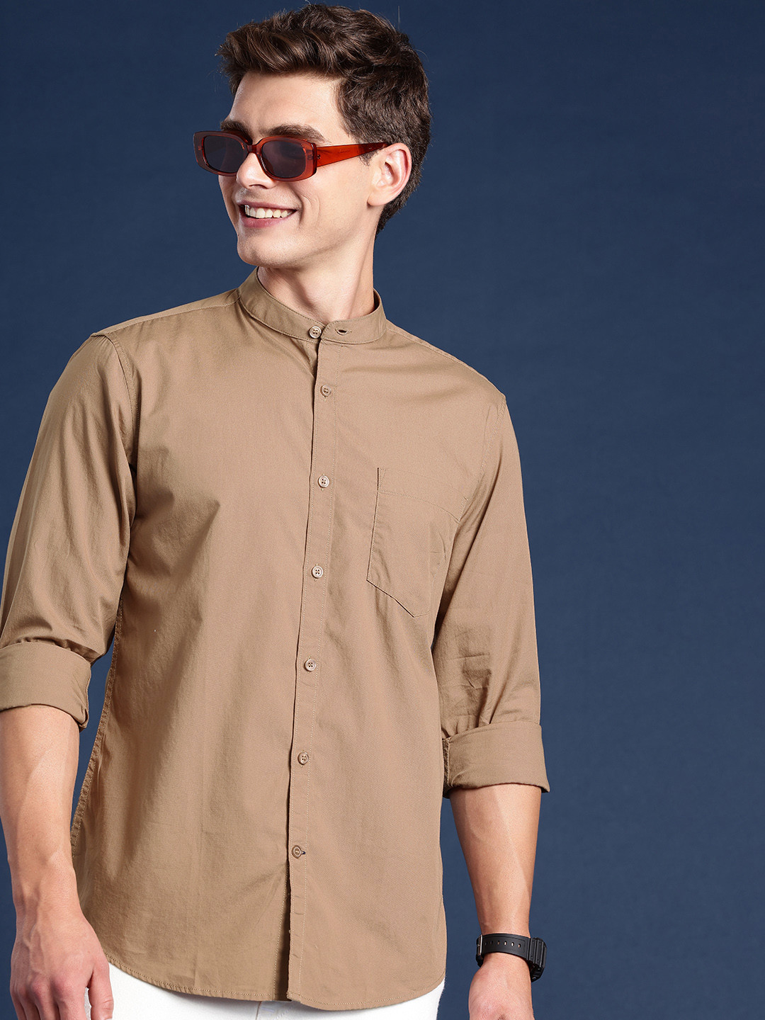 

Mast & Harbour Men Solid Standard Cotton Casual Shirt, Brown