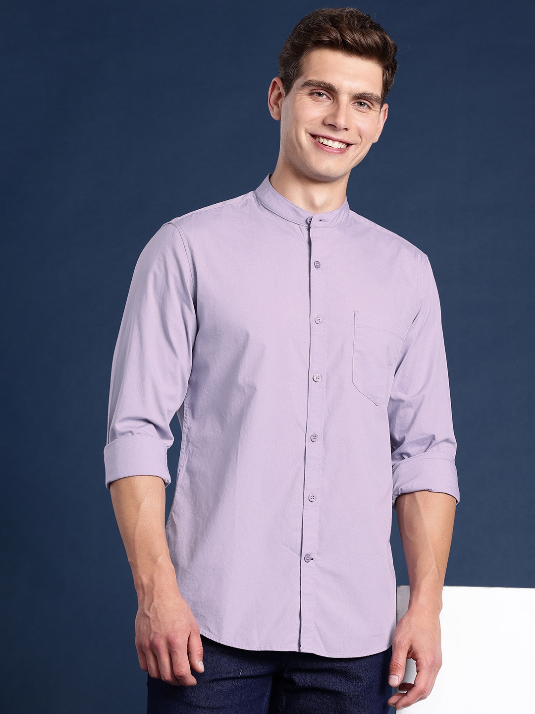 

Mast & Harbour Men Solid Standard Cotton Casual Shirt, Lavender