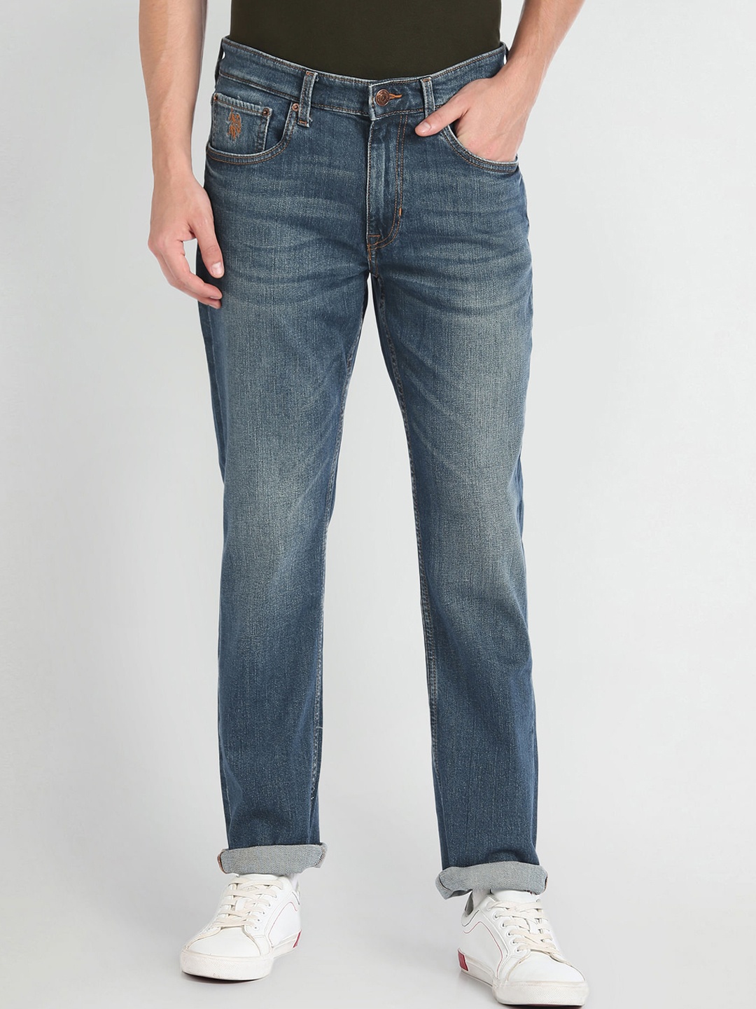 

U.S. Polo Assn. Denim Co. Men Harold Slim Straight Fit Mid-Rise Light Fade Jeans, Blue