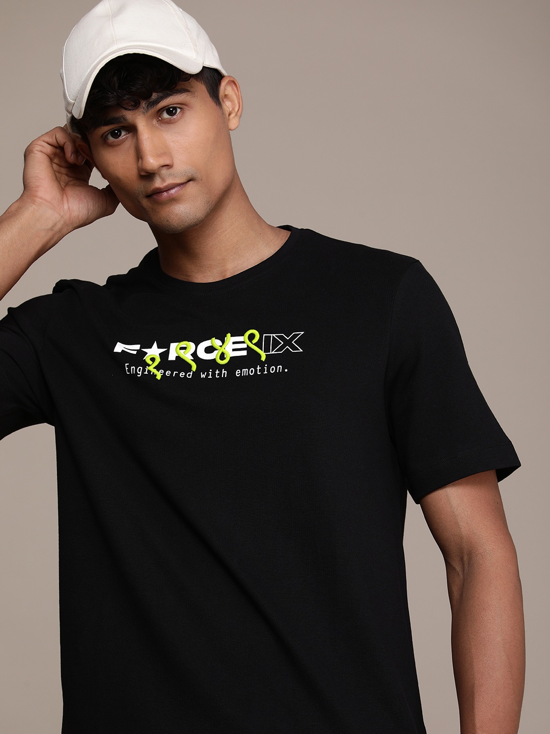 

FORCE IX Men Brand Logo Printed Pure Cotton T-shirt, Black