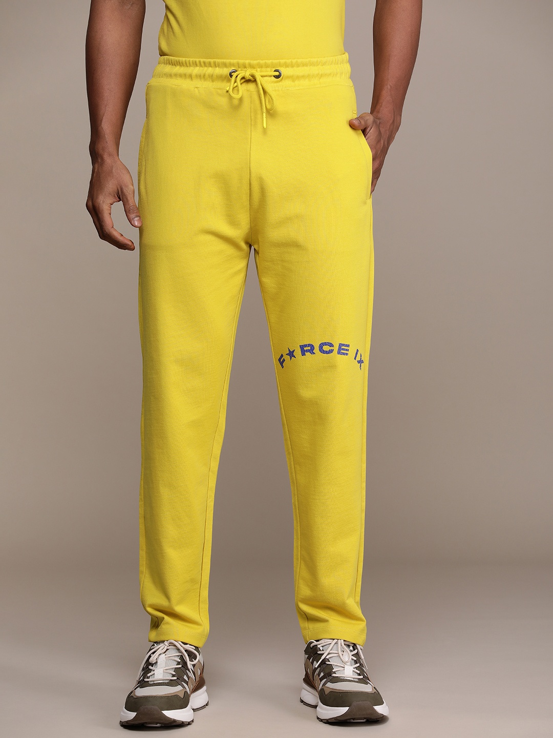 

FORCE IX Men Brand Logo Printed Relaxed Fit Pure Cotton Track Pants, Yellow