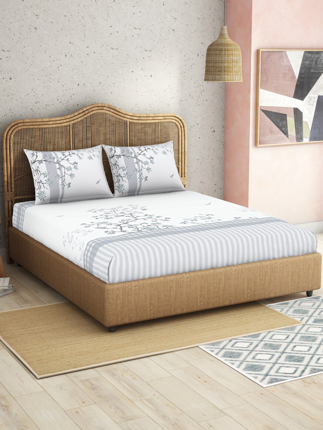 

SPACES Kalakari Haath Grey Floral Pure Cotton 210 TC King Bedsheet & 2 Pillow Covers