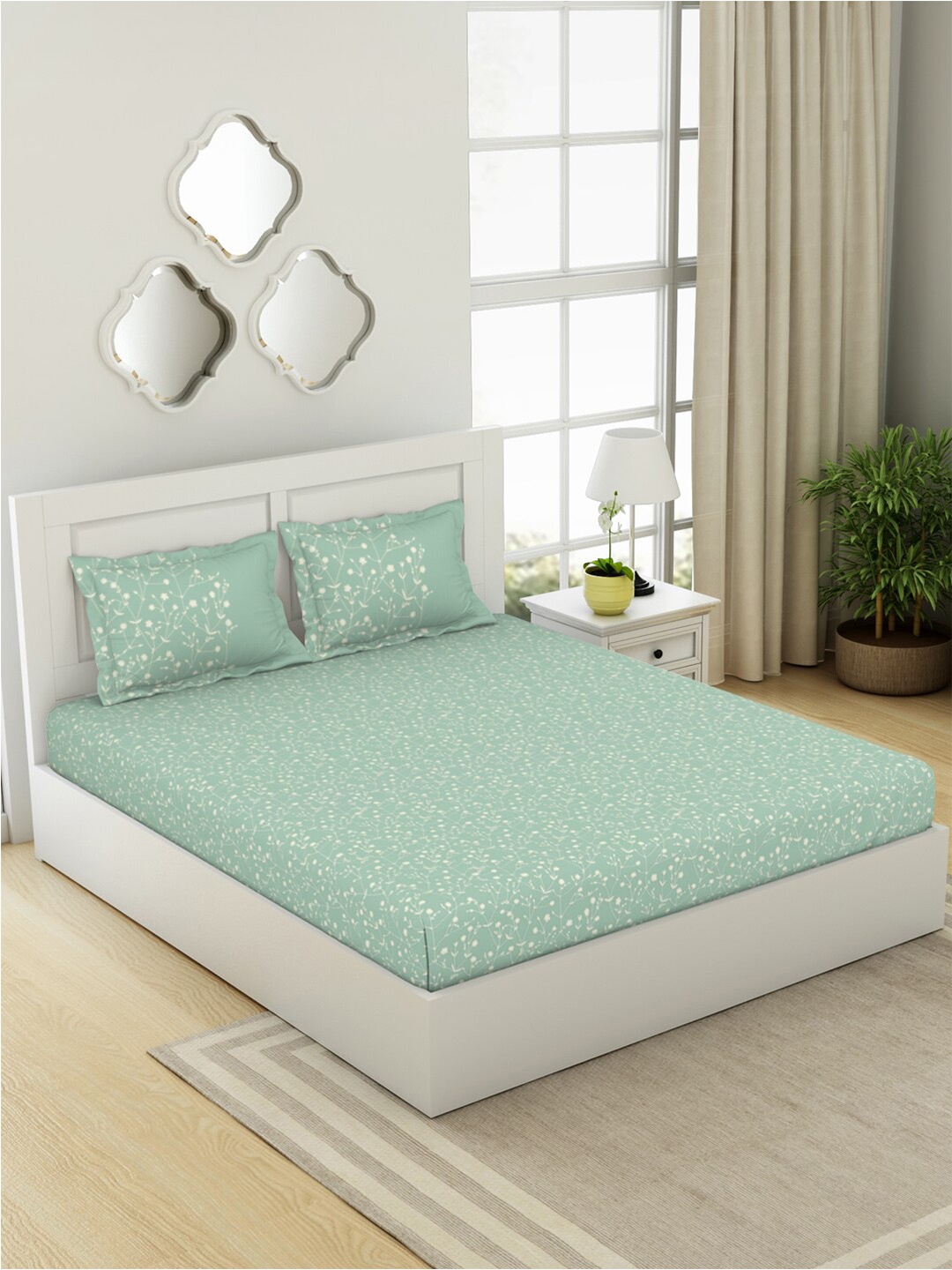 

SPACES Bohemia Green & Cream Printed Cotton 144 TC Queen Bedsheet with 2 Pillow Covers
