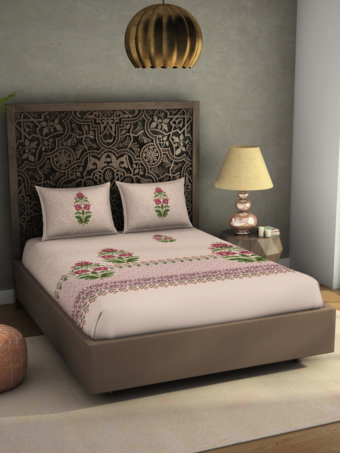 

SPACES Gulrana Cream & Green Printed Cotton 300 TC King Bedsheet with 2 Pillow Covers