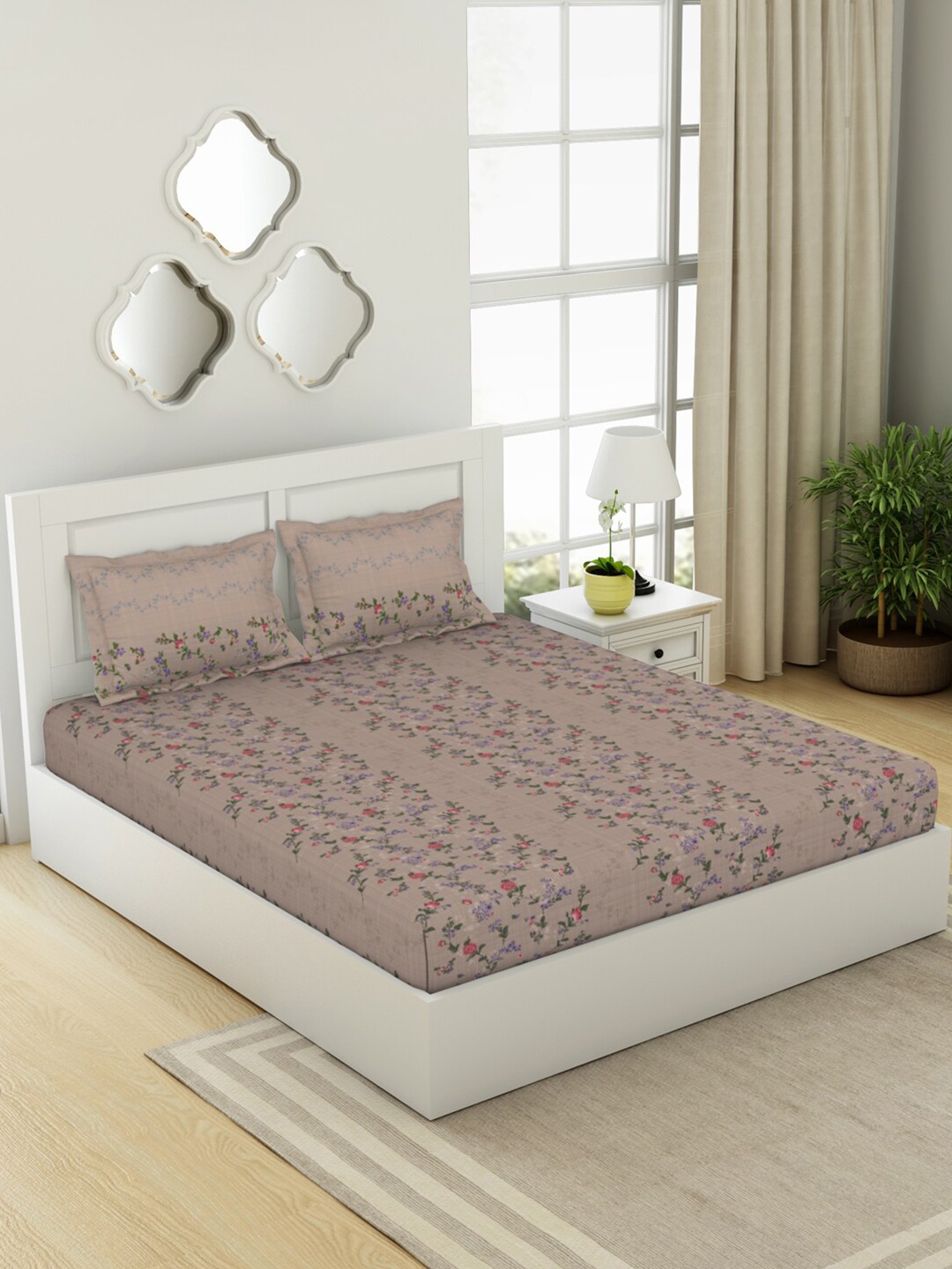 SPACES Violet & Red Floral Cotton 144 TC King Bedsheet With 2 Pillow Covers