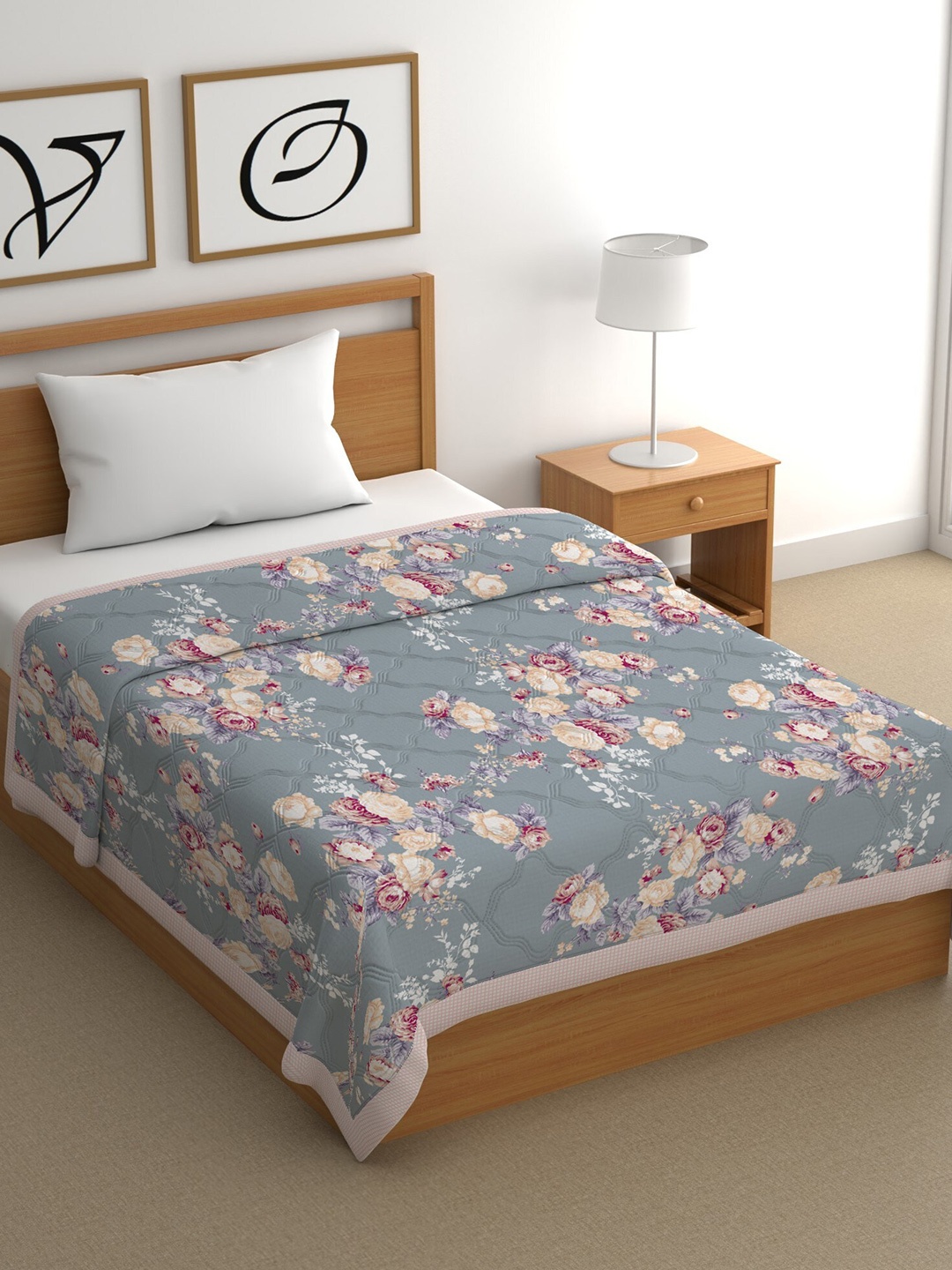 

CHHAVI INDIA Blue & Pink Floral AC Room 350 GSM Reversible Single Bed Comforter