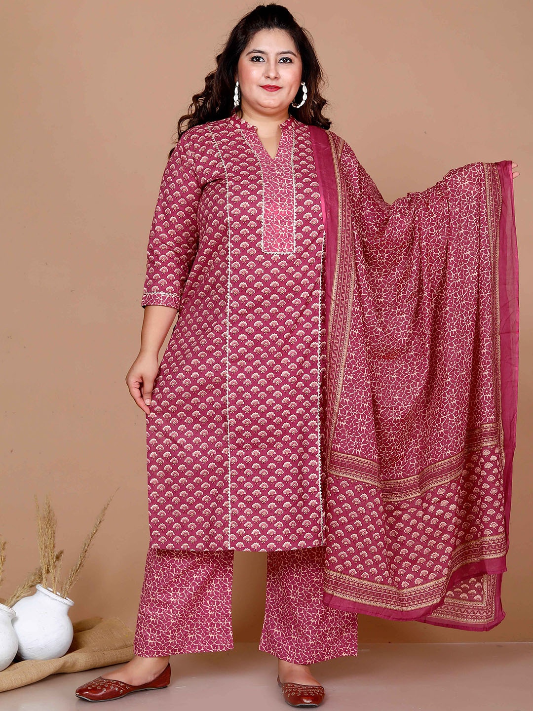 

MIRAVAN Plus Size Floral Printed Gotta Patti Pure Cotton Kurta with Palazzos & Dupatta, Pink