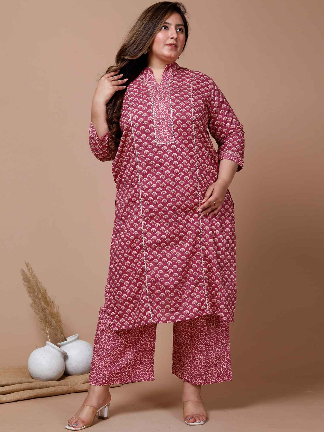 

MIRAVAN Floral Printed Gotta Patti Regular Pure Cotton Kurta with Palazzos, Pink