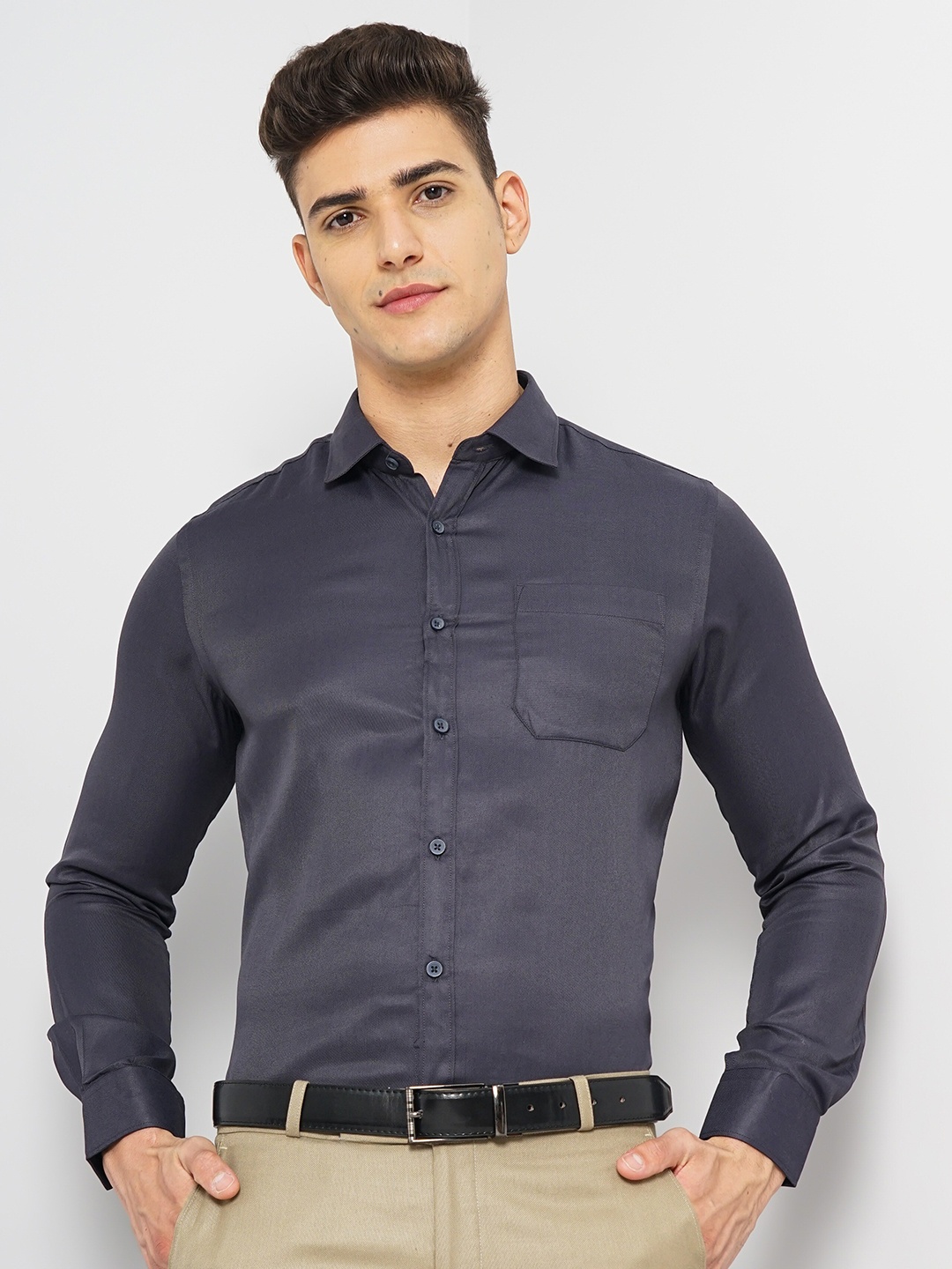 

The Indian Garage Co. X Luxe Slim Fit Twill Weave Cotton Formal Shirt, Purple