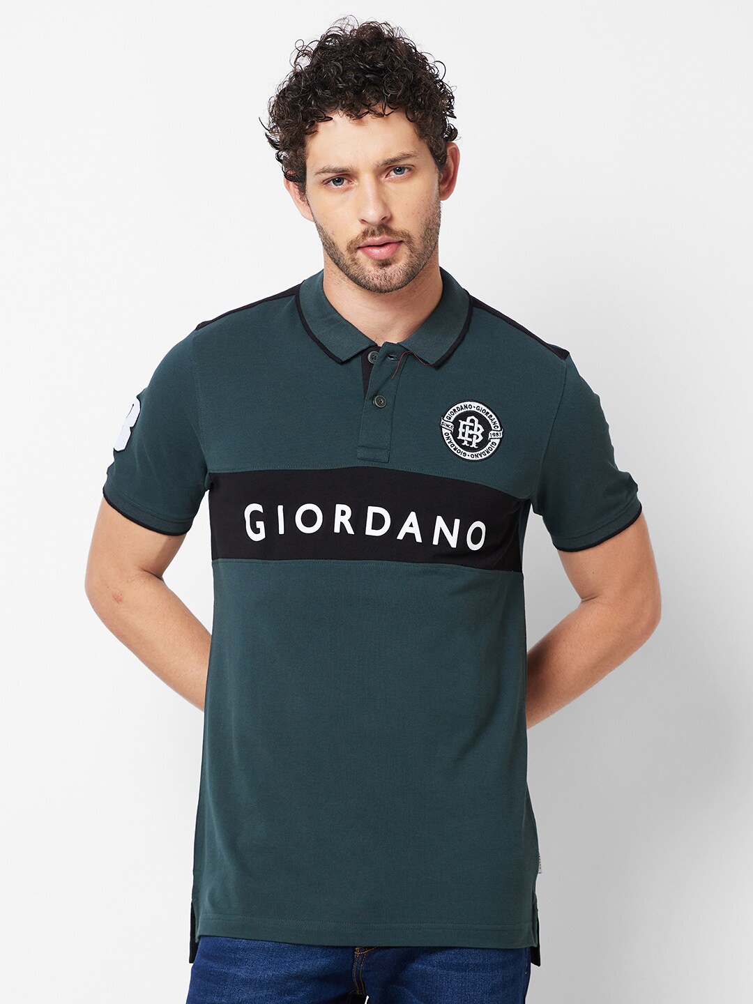 

GIORDANO Typography Printed Polo Collar Slim Fit T-Shirt, Green