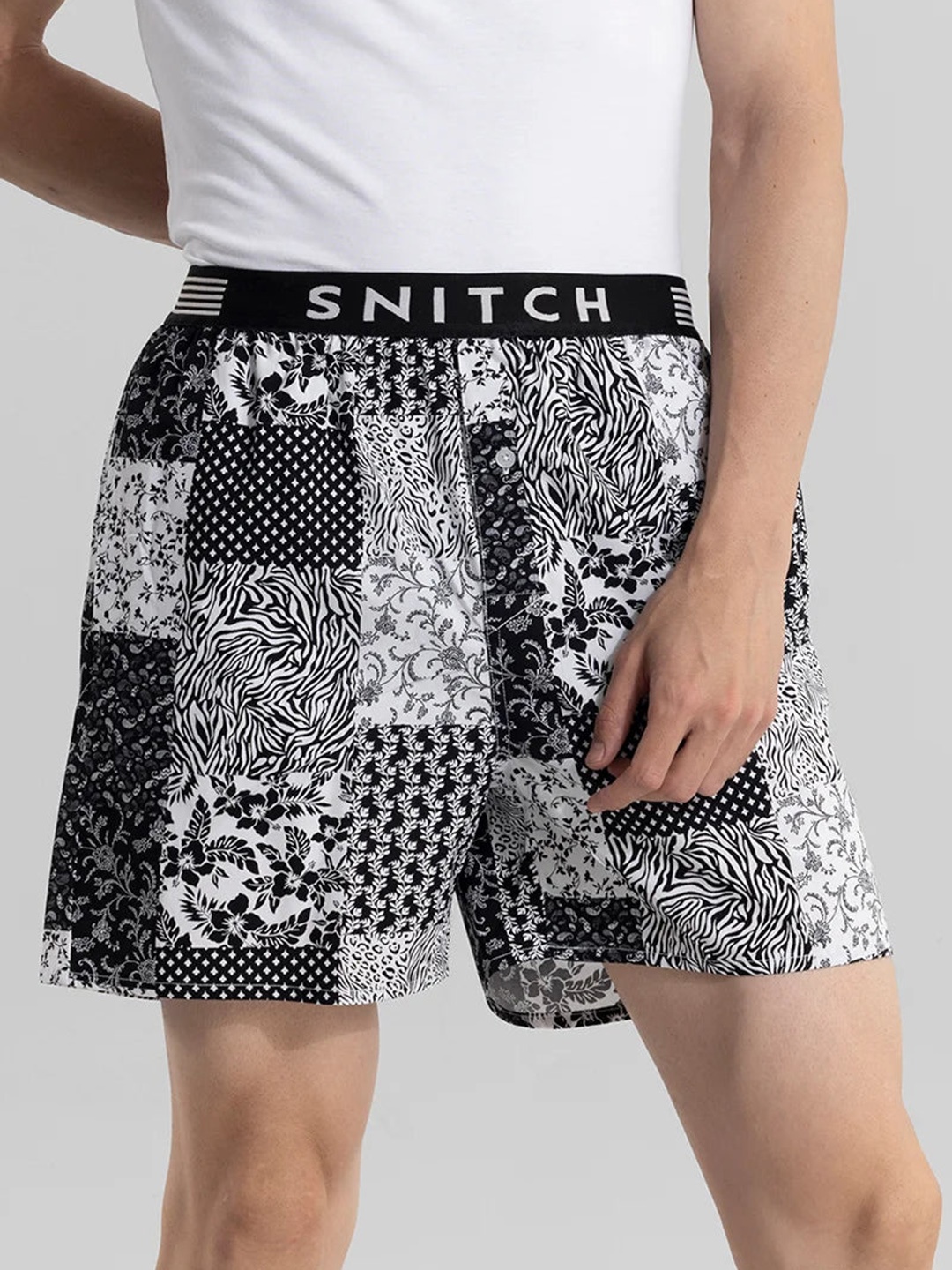 

Snitch Printed Pure Cotton Boxers 4MSBX9217-10-S, Black