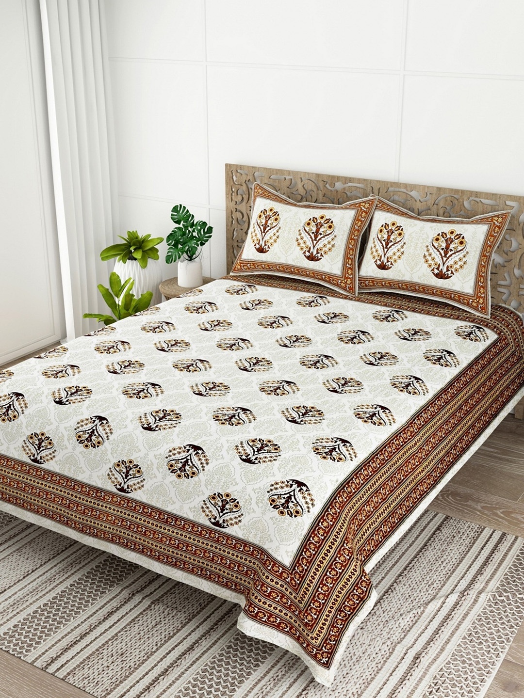 

Salona Bichona Yellow Ethnic Motifs Pure Cotton 120 TC Queen Bedsheet with 2 Pillow Covers