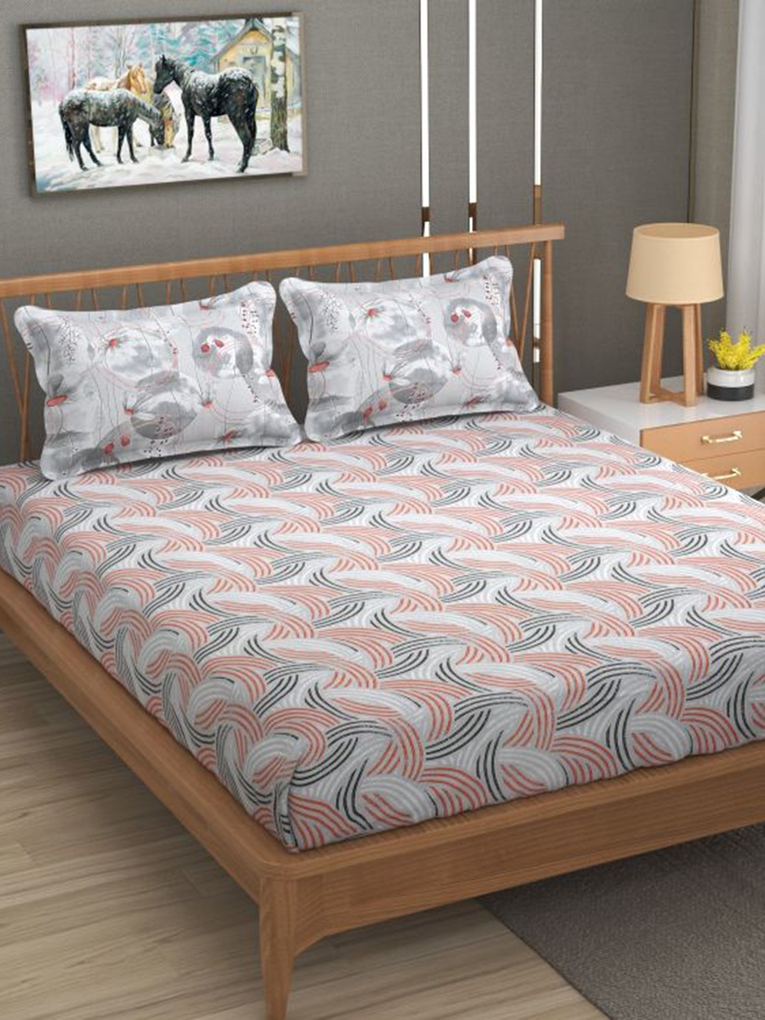 

Florida Grey & Rust Geometric Cotton 144 TC Fitted King Bedsheet With 2 Pillow Covers