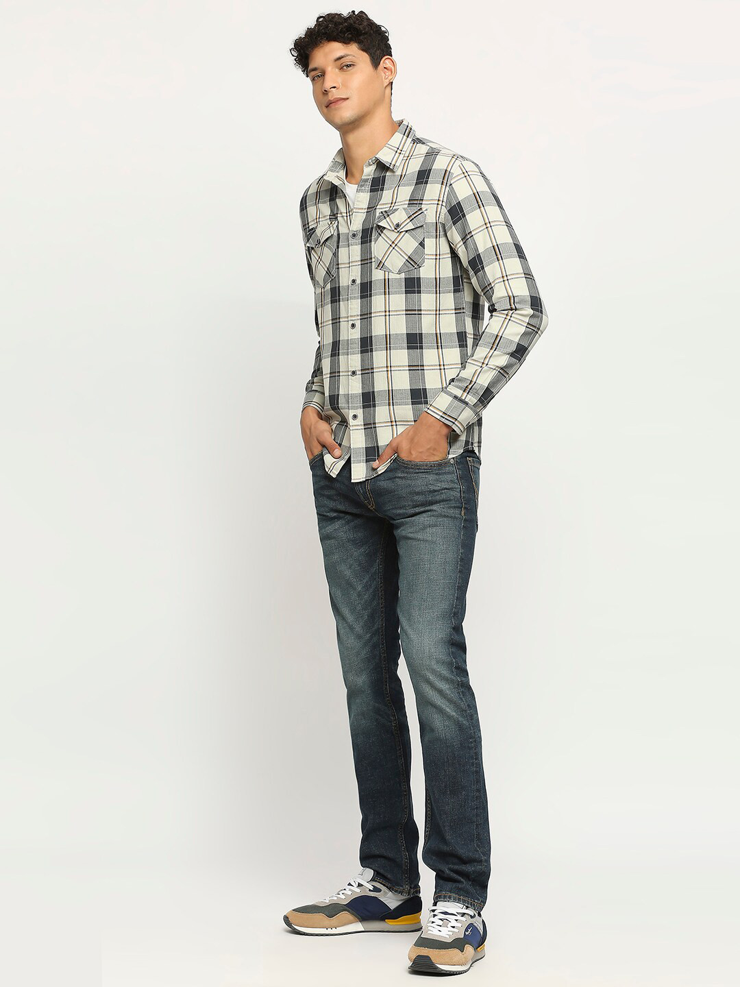 

Pepe Jeans Slim Fit Checked Spread Collar Long Sleeves Pure Cotton Casual Shirt, Off white