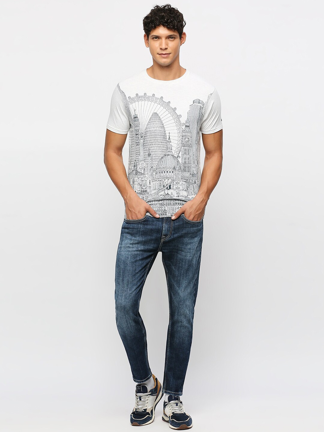 

Pepe Jeans Graphic Printed Slim Fit T-shirt, White